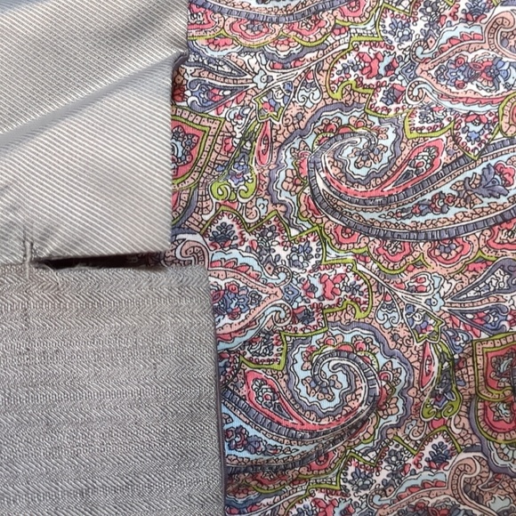 NWT Men's Long Sleeve and Vest Lg - Picture 3 of 6